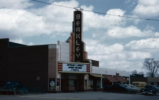 Berkley Theatre - Berkley Theatre Berkley Mi May 1949 From Al Johjnson (newer photo)